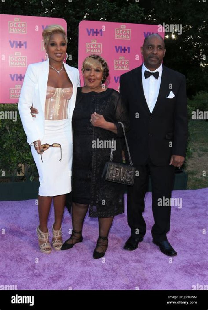 Cora Blige: Who Is Mary J. Blige's Mother?