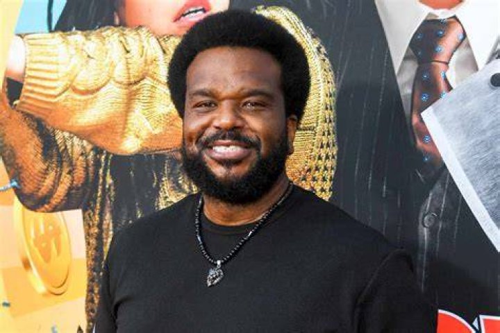 Craig Robinson's 'Killing It' Season 1 episodes available to stream