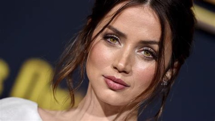 Cuando Ana de Armas sonreía (con Ben Affleck) y no quería