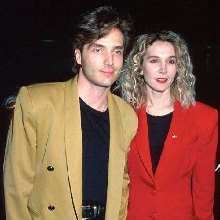Cynthia Rhodes And Husband, Richard Marx's 25 Years Of Marital Relatonship Ended.