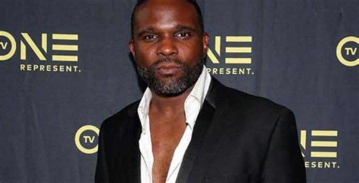 Darius McCrary Biography Net Worth, Spouse, Family, Brother