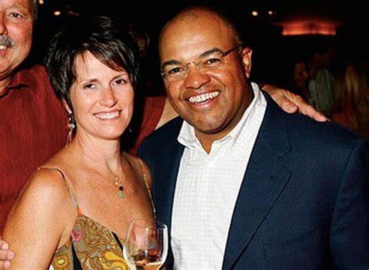 Debbie Tirico Biography, Age, Height & More About Mike Tiricos Wife |
