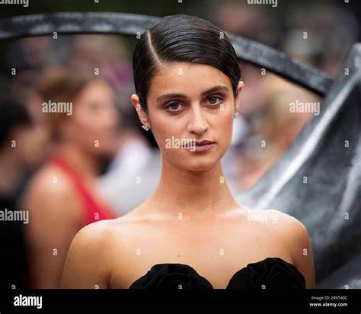 Did Anya Chalotra Undergone to Plastic Surgery for Her Mesmerizing