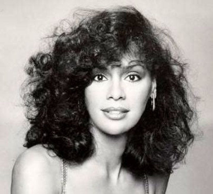 Discover The Enduring Legacy Of Marilyn McCoo: Age, Wisdom, And Inspiration