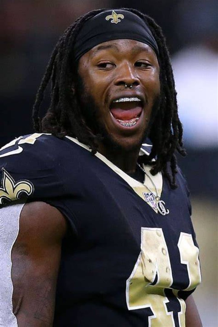 Does Alvin Kamara have a brother? Meet Sulaiman Kamara