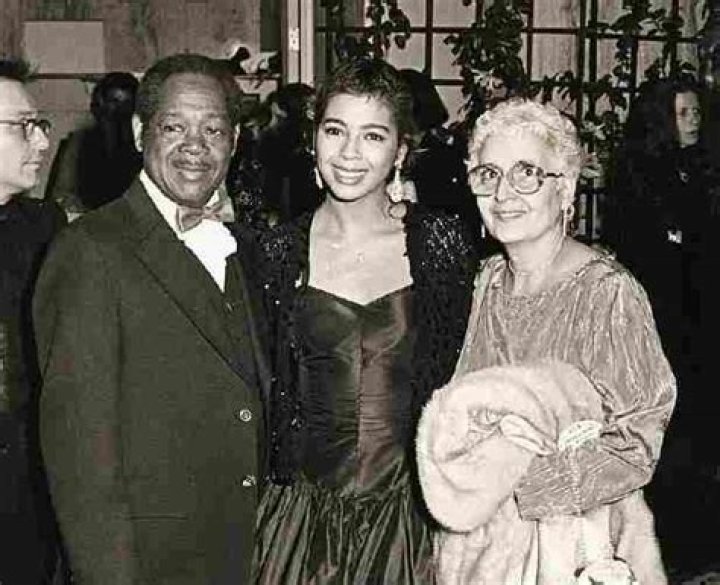 Does Irene Cara have kids?
