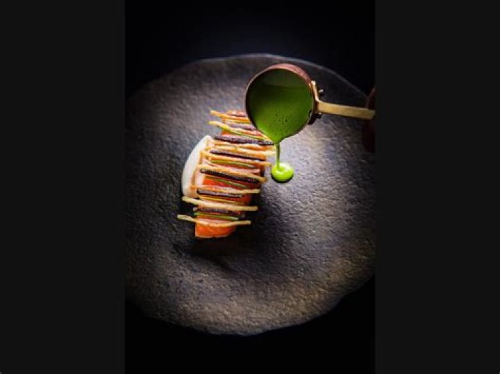 Does LA have any Michelin star restaurants?