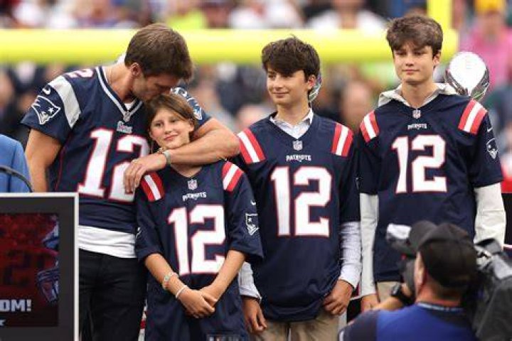 Does Tom Brady's oldest son have his last name? Why not Brady? ·