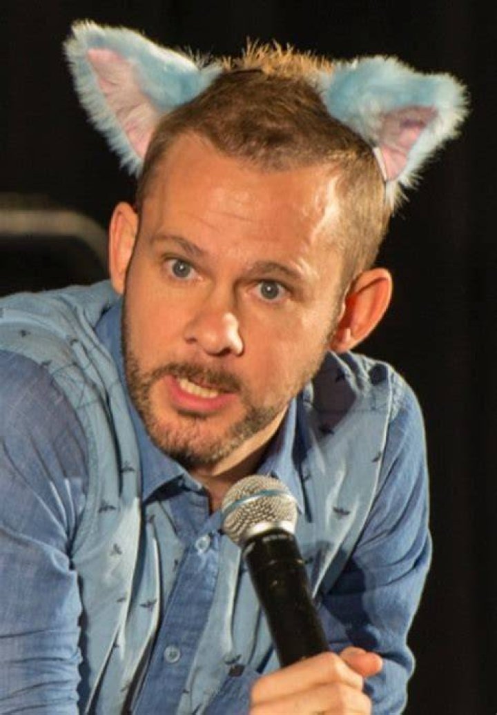 Dominic Monaghan Height, Weight, Age, Girlfriend, Family, Biography ·
