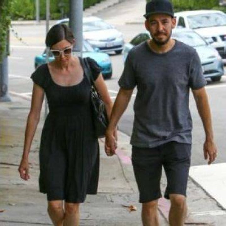 Donna Shinoda: Meet Mother of Musician Mike Shinoda