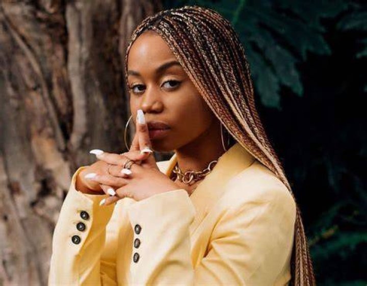 Download Sha Sha Biography, Songs, Albums, Awards, Education, Net Worth
