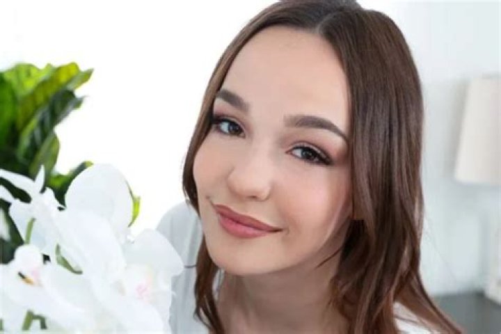 Dream Cazzaniga Bio, Wiki, Age, Height, Parents, Husband, Career, and Net Worth