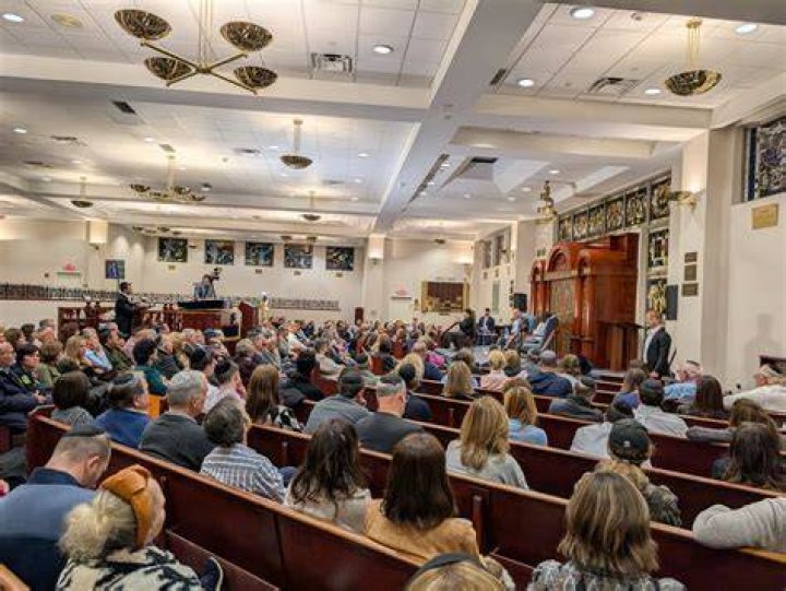 D&rsquo;Souza speaks to packed house at Gonzaga University The SpokesmanReview