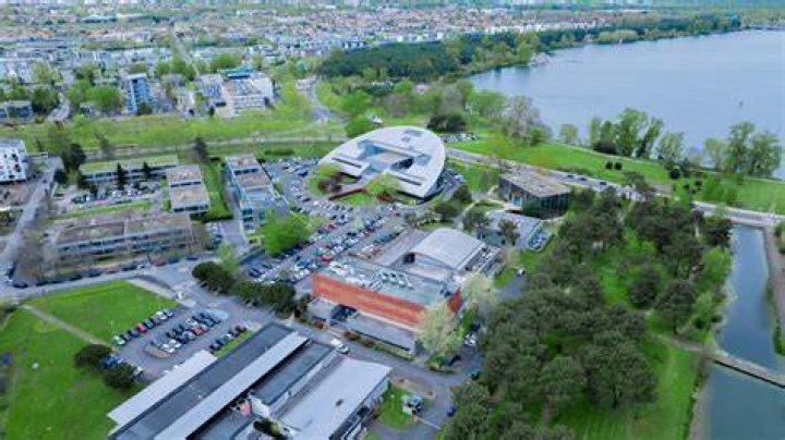 Du campus de l’EDHEC au barreau de New York EDHEC BUSINESS SCHOOL