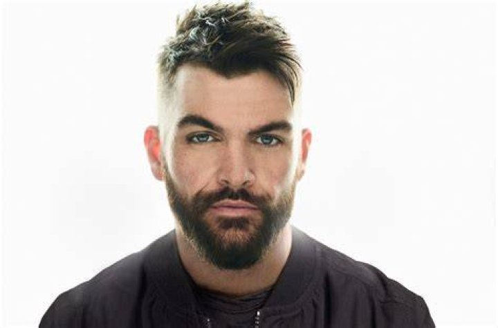 Dylan Scott Salutes His Idol Keith Whitley on EP Exclusive