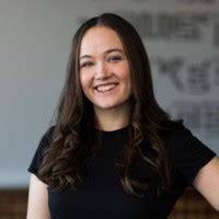 Elisabeth Markham LinkedIn