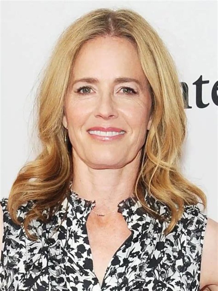 Elisabeth Shue Biography Net Worth, Children, Husband And More