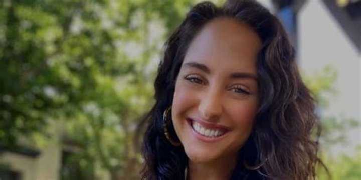 Emily Compagno Net Worth 2023 Salary House Cars Republic
