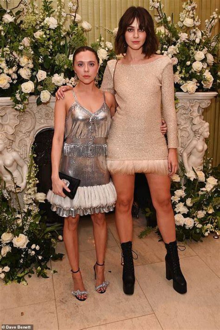 Emma Appleton and Bel Powley on Everything I Know About Love What to