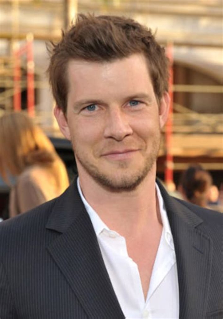 Eric Mabius Topic YouTube