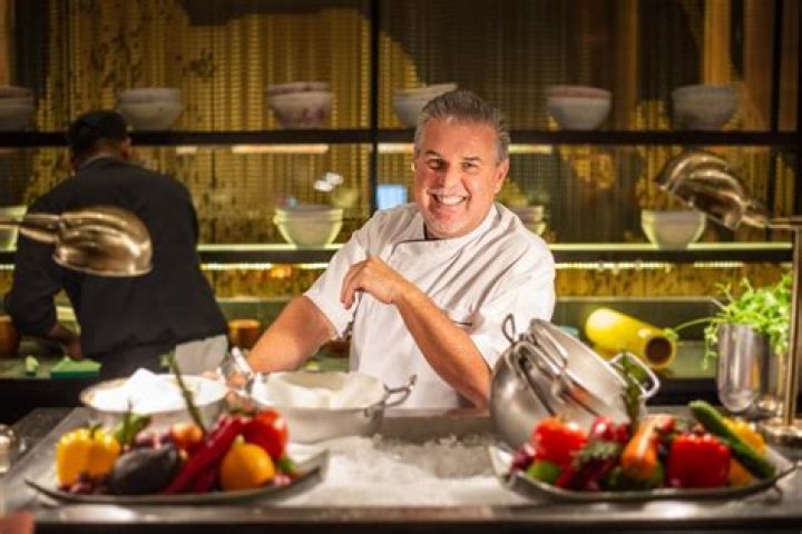 Famous Chefs in Chicago Find Celebrity Chefs & Restaurants Choose