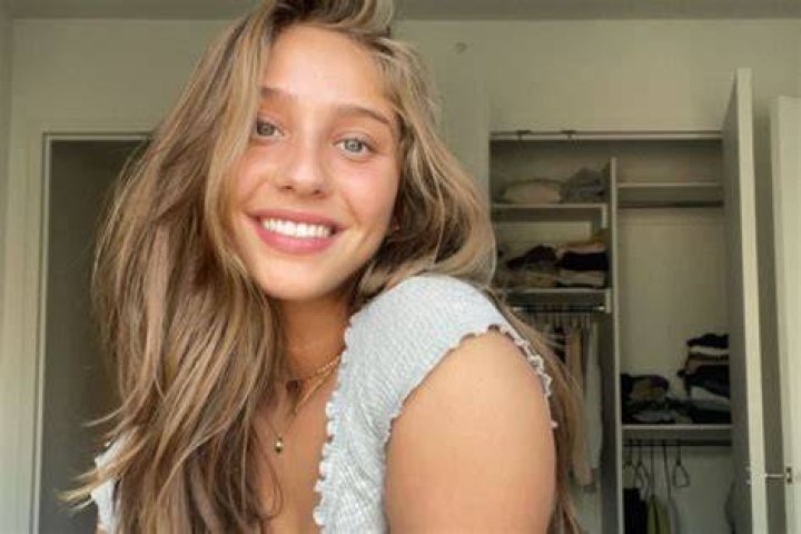 Genie Exum: Controversies and Rise From Instagram Model to Social Media Sensation