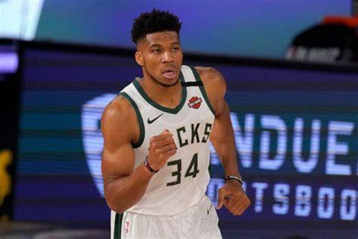 Giannis Antetokounmpo signs record 228 million Bucks contract
