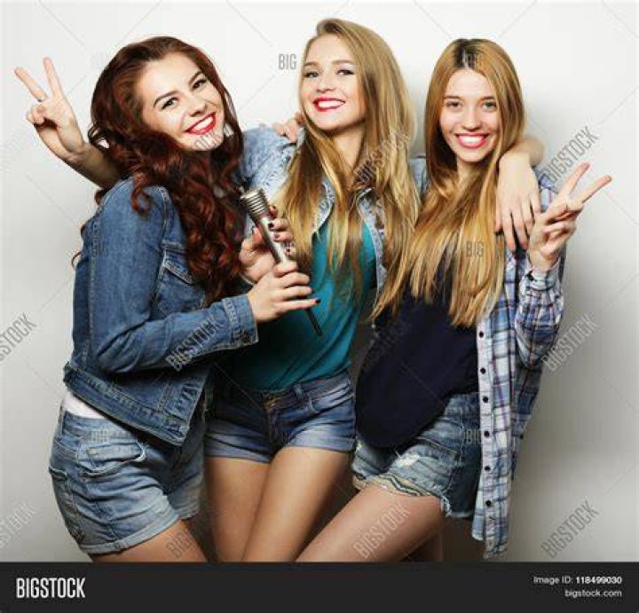 Girl friends 1