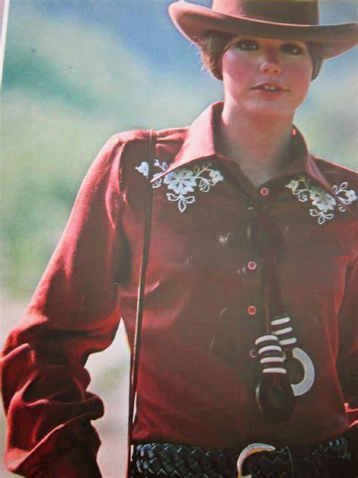 gold country girls Models, Revisited More Of Season Hubley