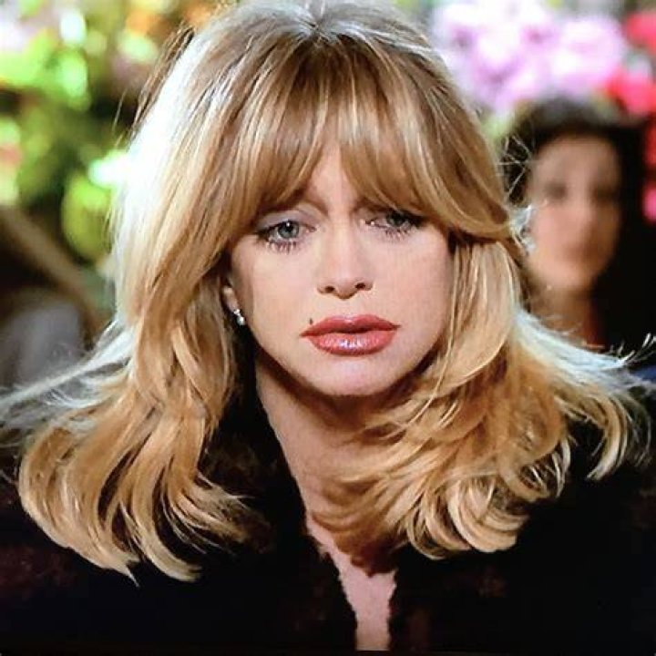 Goldie Hawn's Hair Icon Decoded