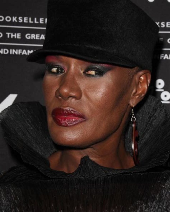 Grace Jones Bio, Net Worth, Height, Weight, Boyfriend, Affair, Married
