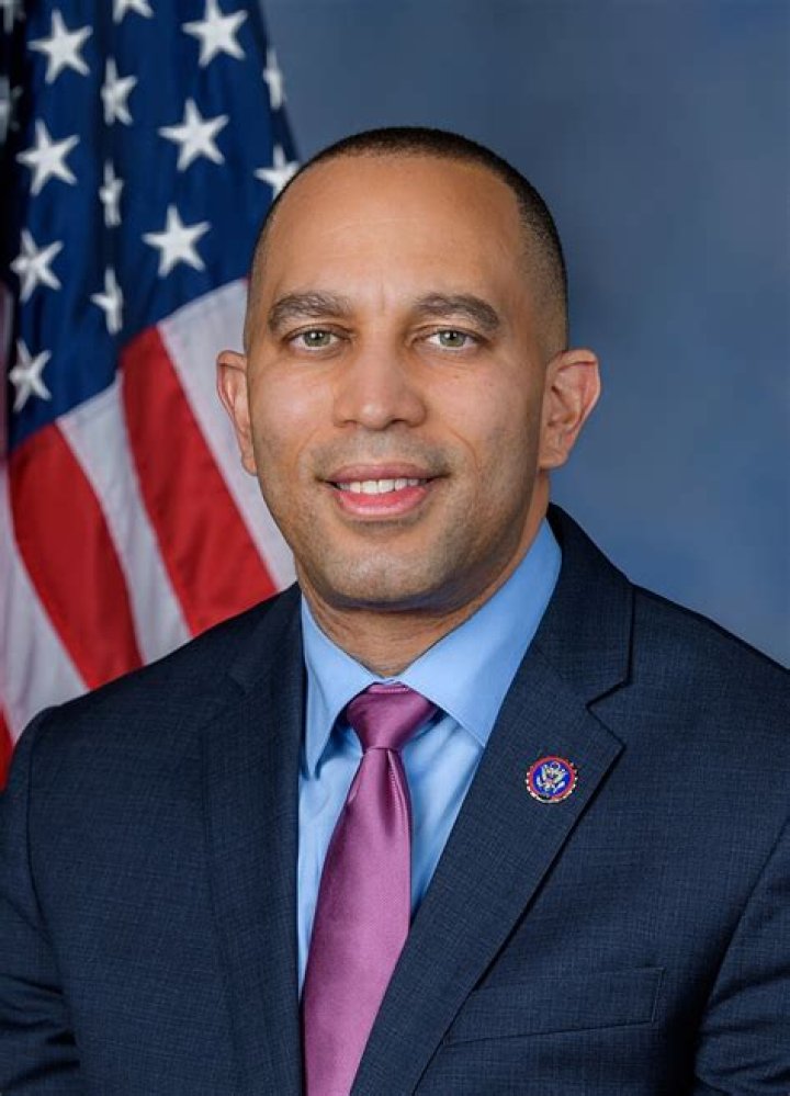 Hakeem Jeffries Is Poised to Succeed Nancy Pelosi The New York Times