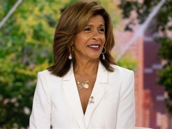 Hoda Kotb Net Worth April 2024, Salary, Age, Siblings, Bio, Family