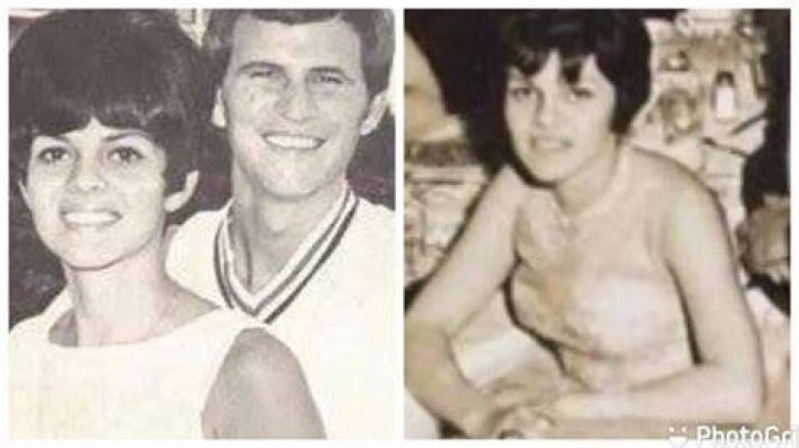 How did Bobby Rydell's first wife die?