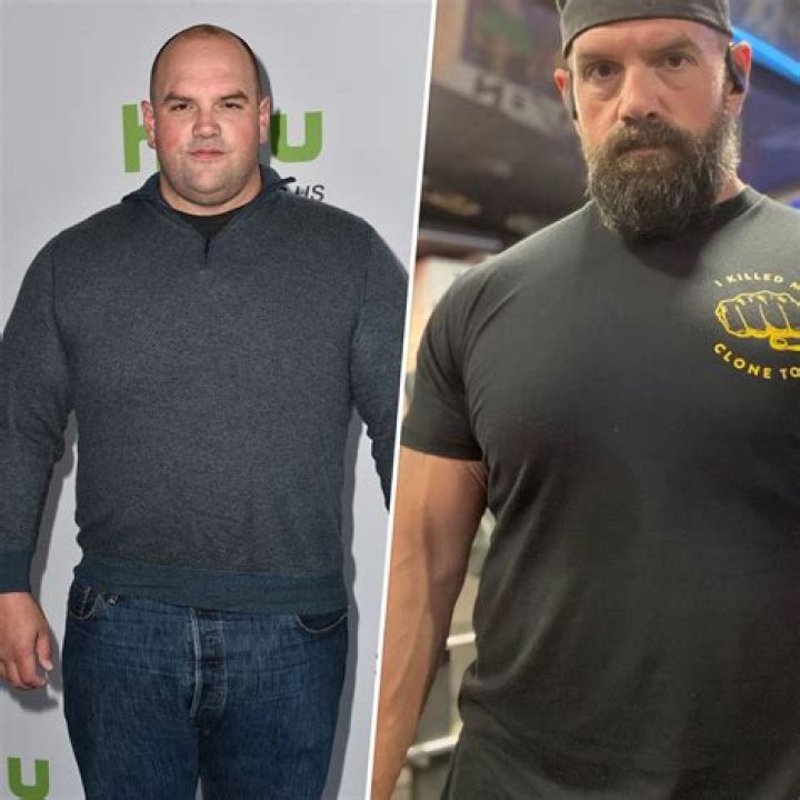 How Ethan Suplee Lost 250 Pounds! Weight Lifting & High Protein Diet