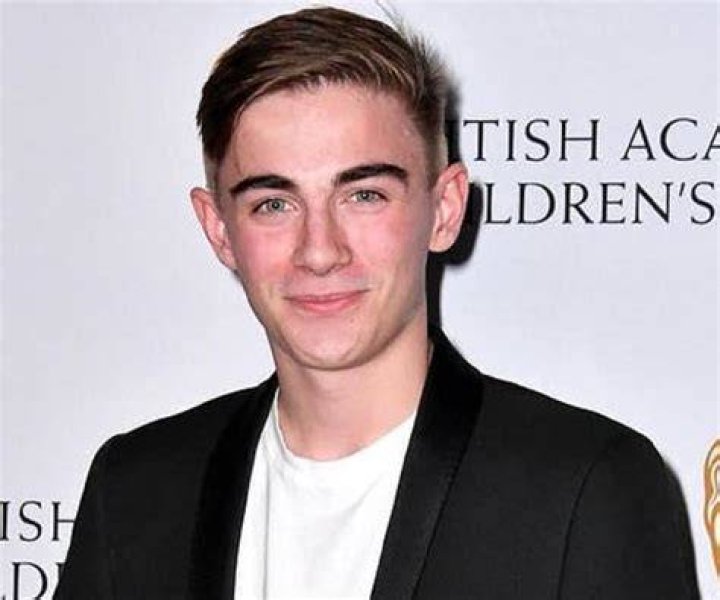How old is Nicholas Fagg? Celebrity.fm 1 Official Stars, Business