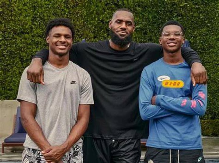How Tall is Bryce James? A Look at LeBrons Younger Sons Growth Spurt