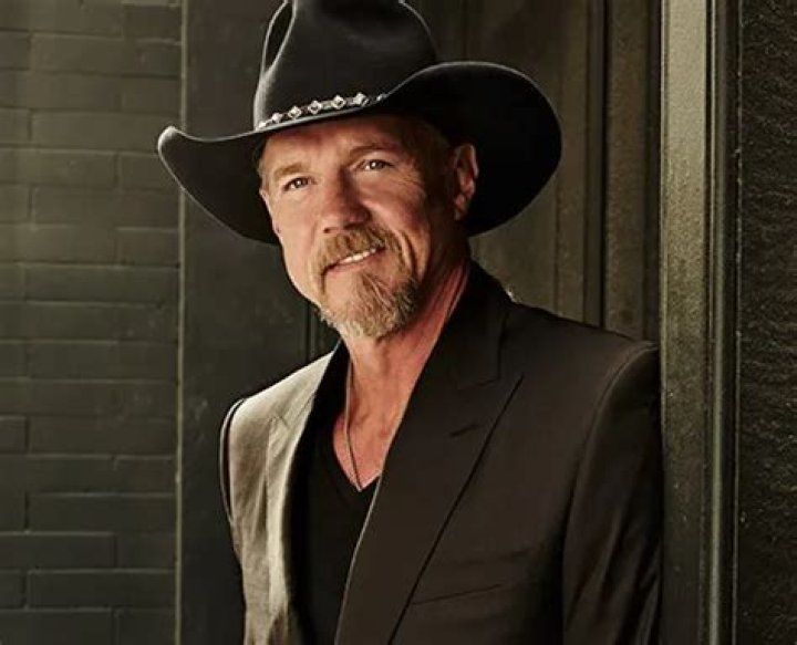 How Tall is Trace Adkins? A Guide to the Country Star’s Life and Career |