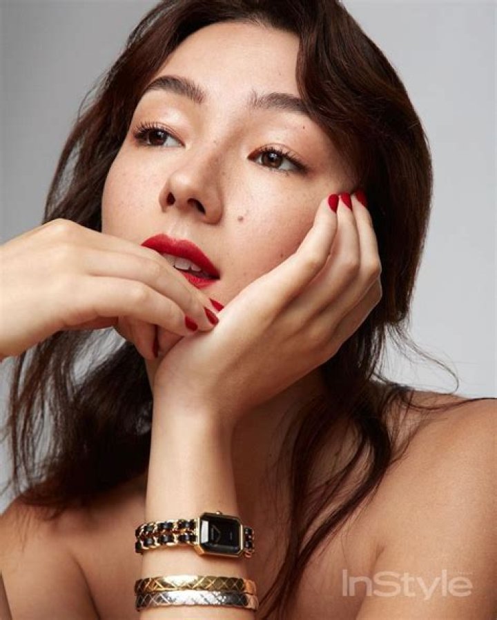 I think that Natasha Liu Bordizzo is the PERFECT casting for older