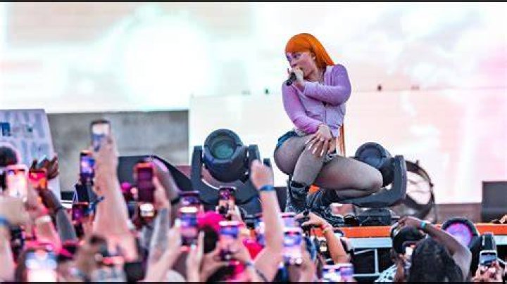 ICE SPICE LIVE Rolling Loud New York 2022 YouTube