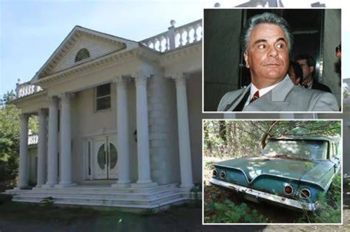 Inside The Notorious Gotti Family