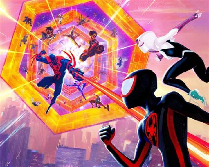 Into the spiderverse Spiderman And Gwen, Spiderman Spider, Marvel