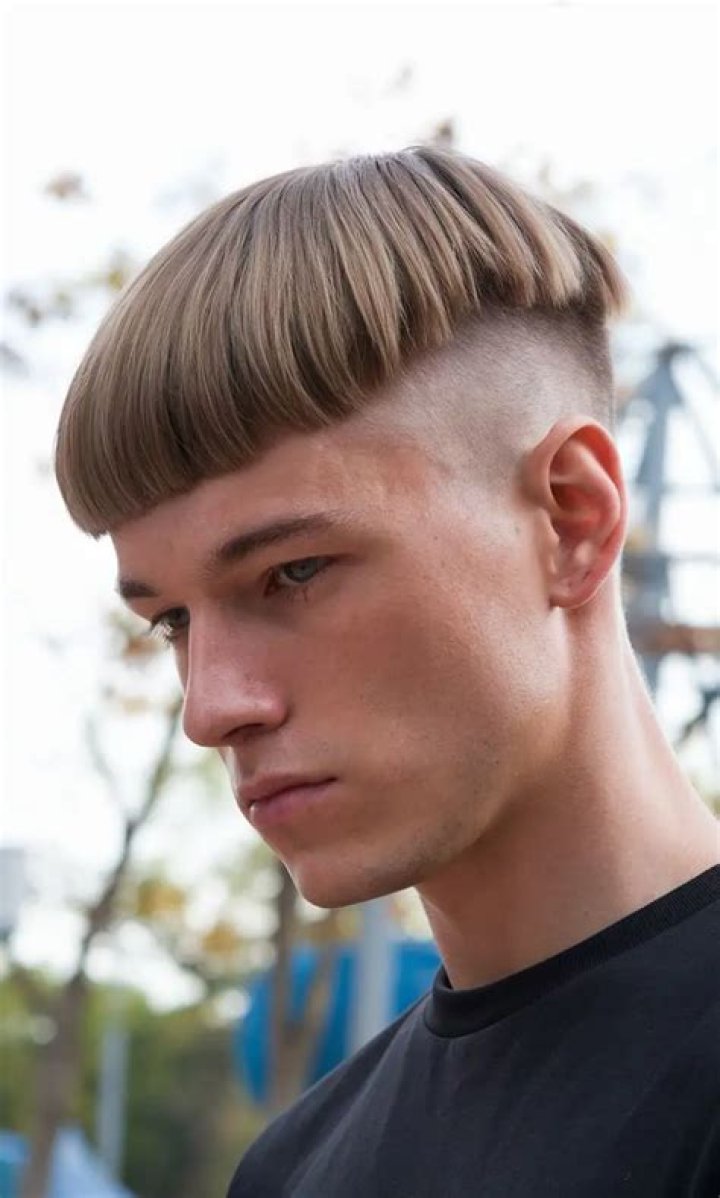 &iquest;Lo usar&iacute;a? Corte de pelo de Peso Pluma se volvi&oacute; tendencia en