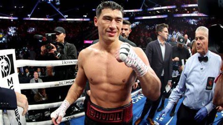 ¿Quién es Dmitry Bivol, el boxeador ruso que podría enfrentarse al