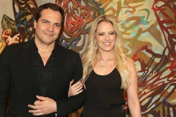 Is Daniel Boaventura Married to Wife? Or Dating a Girlfriend? Kids.