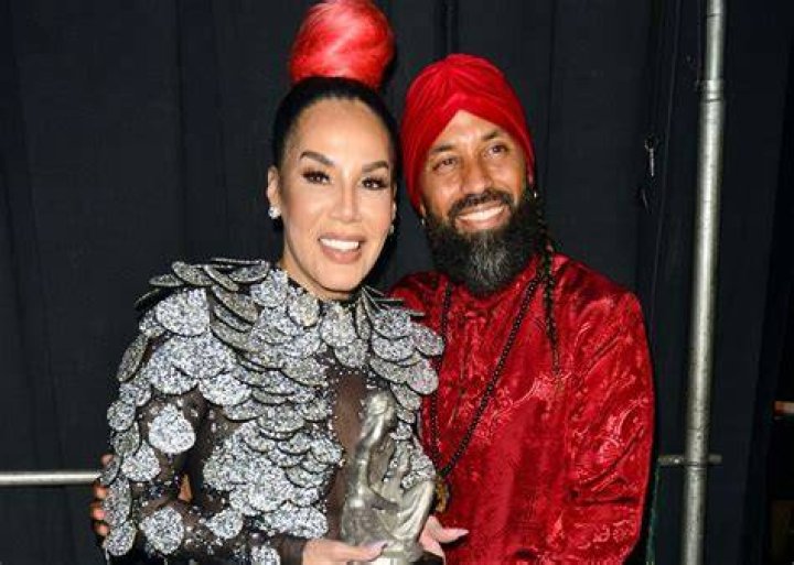 Is Ivy Queen Transgender? Husband Age And Daughter