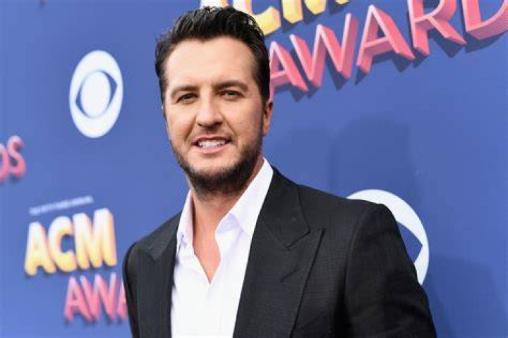 Is Luke Bryan Working On A Reality TV Show With His Wife Caroline And