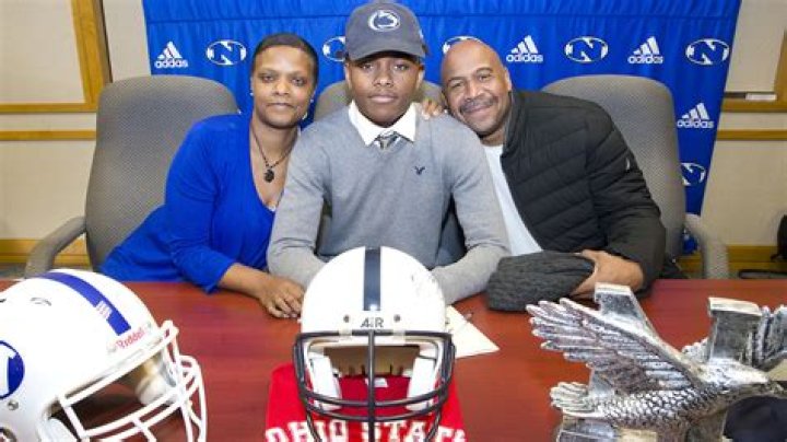 Jahan Dotson family, wife, children, parents, siblings