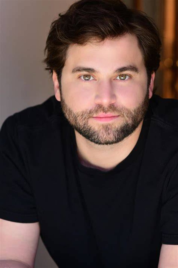 Jake Borelli's Inspiring Weight Gain Journey How He Did It?