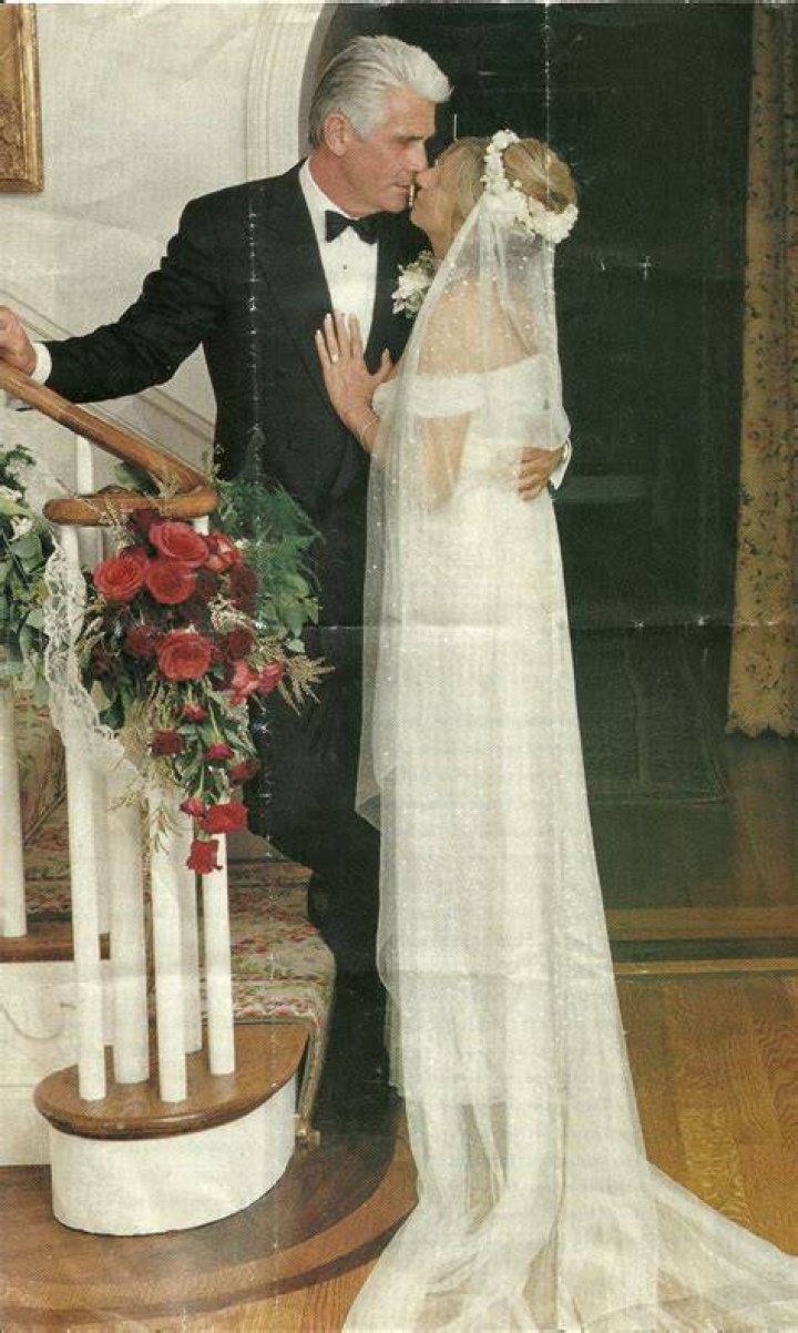 James Brolin And Barbra Streisand's Iconic Wedding